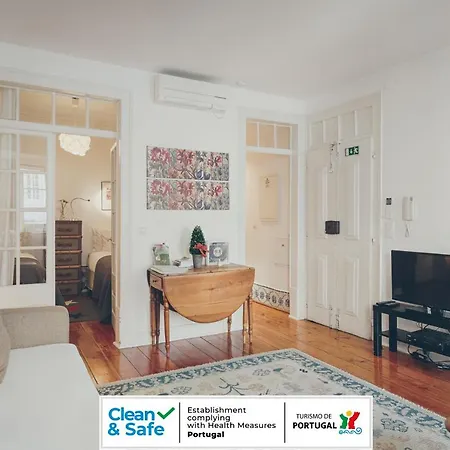 Casa Dos Azulejos - Lapa Holiday home Lisbon